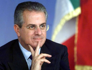 http://www.migliorblog.it/wp-content/uploads/2009/07/scajola01g.jpg