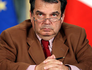 brunetta03g brunetta03g