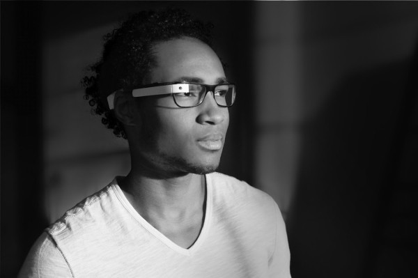 Immagine Google Glass adattato su degli occhiali da vista!